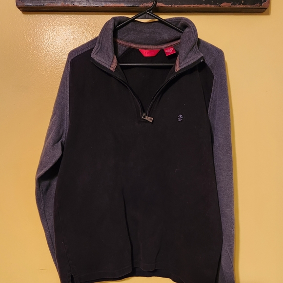 Izod Other - Izod mens pullover sweatshirt. 1/4 zip. Size large. Black/Grey